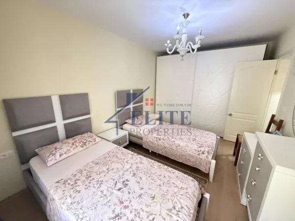 Tirane, shitet apartament 2+1+Ballkon Kati 2, 107 m² (Rruga Ali Visha)