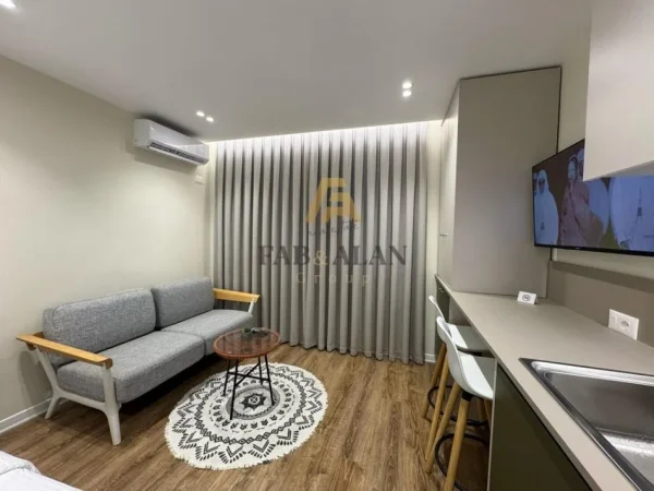 Tirane, shitet apartament 1+1+garsoniere, Kati 2, 60 m² 184.000 € (Pazari i Ri)