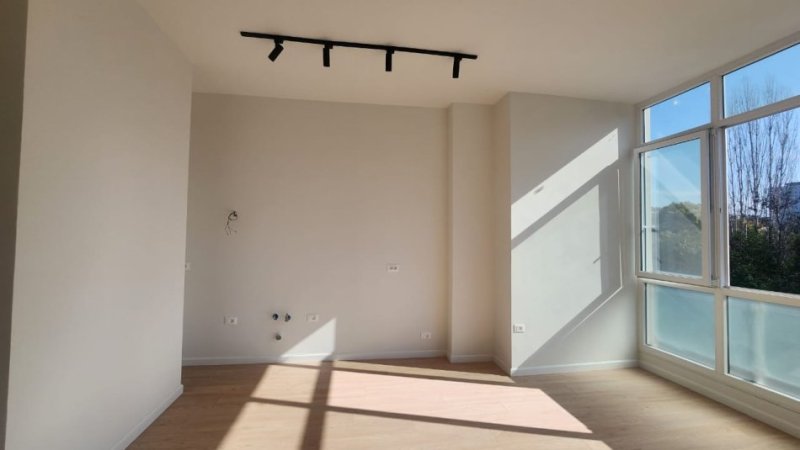 Tirane, shitet apartament 1+1+Ballkon Kati 2, 57 m² 124.000 € Stacioni i Trenit