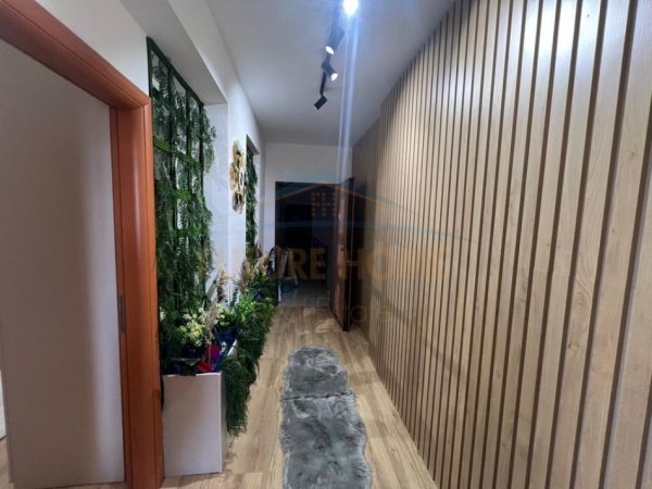 Tirane, jepet me qera apartament 2+1 Kati 7, 84 m² 600 € (Durres)