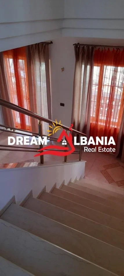 Tirane, jepet me qera ambjent biznesi Kati 1, 1.025 m² 6.500 € (Tek Komuna e Parisit - ID 4251285)