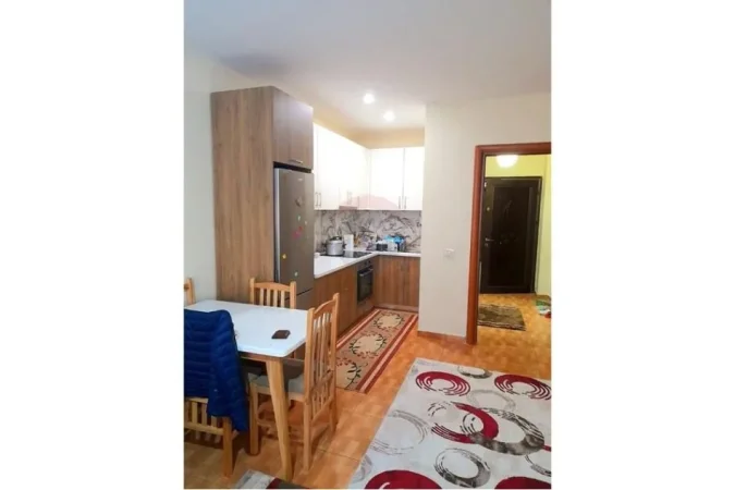Tirane, jepet me qera apartament 2+1 Kati 2, 90 m² 400 € (Bulevardi Migjeni)