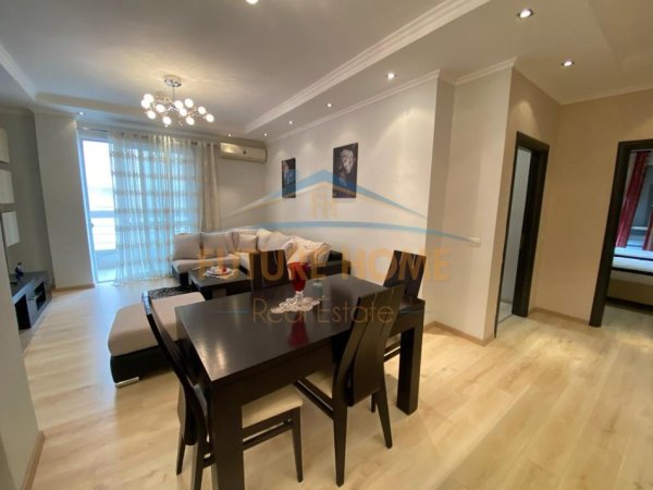 Tirane, jepet me qera apartament 2+1 Kati 4, 100 m² 650 € (Kodra e Diellit)