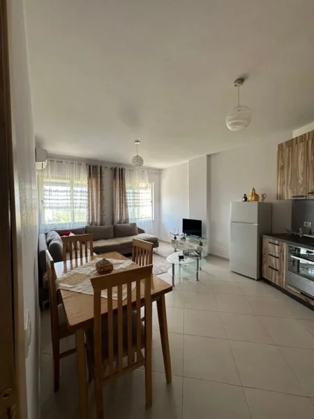 Tirane, shes 1+1+Ballkon Kati 8, 68 m² 98.000 € (Bulevardi Migjeni,ne Yzberisht)