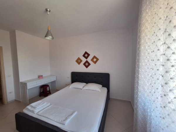 Tirane, shes 1+1+Ballkon Kati 8, 68 m² 98.000 € (Bulevardi Migjeni,ne Yzberisht)