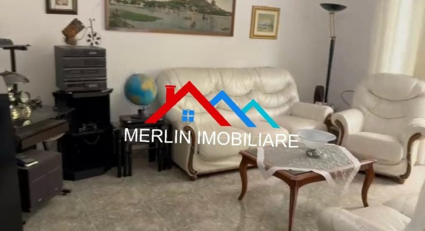 Tirane, jepet me qera apartament 2+1+Ballkon Kati 4, 80 m² 450 € (RUGA E DIBRES)