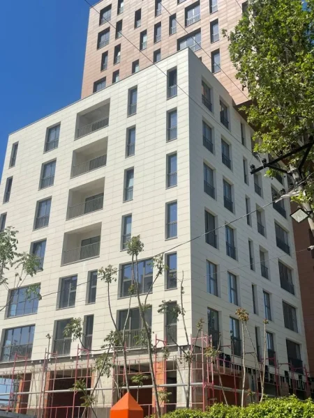 Tirane, shitet apartament 2+1+Ballkon Kati 3, 100 m² 179.000 € (Laprake, Rruga Dritan Hoxha)