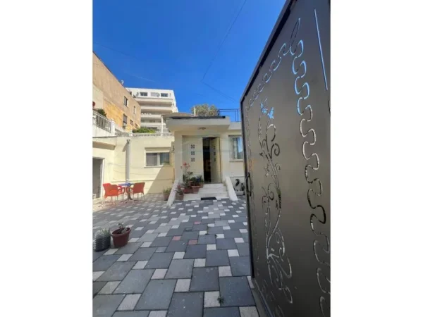 Durres, shes Vile 1+1+Aneks+Ballkon , 129 m² 200.000 € (Vollga, Durres)