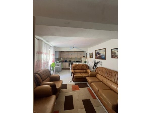 Durres, shes Vile 1+1+Aneks+Ballkon , 129 m² 200.000 € (Vollga, Durres)