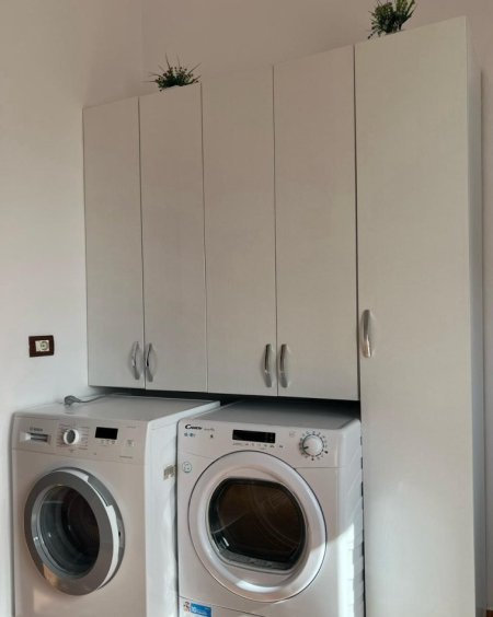 Tirane, jepet me qera Vile 2+1 Kati 2, 90 m² 450 € (Siri Kodra)