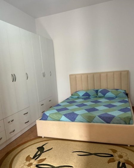 Tirane, jepet me qera Vile 2+1 Kati 2, 90 m² 450 € (Siri Kodra)