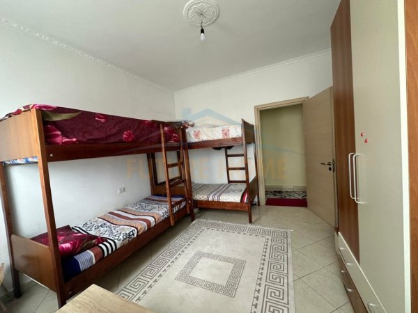 Tirane, shitet apartament 2+1 Kati 2, 142 m² 120.000 € (Kamez)