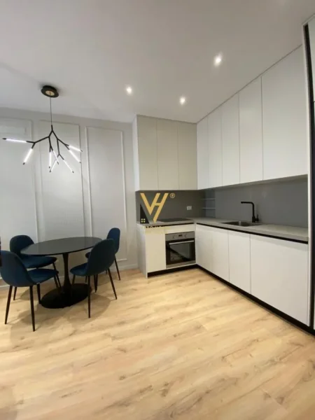 Tirane, shitet apartament 1+1+Ballkon Kati 7, 77 m² 300.000 € (RRUGA E KOSOVAREVE)