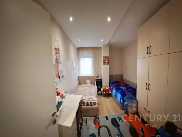 Tirane, shitet apartament 2+1 Kati 6, 91 m² 230.000 € (Kompleksi Fiori Di Bosko)