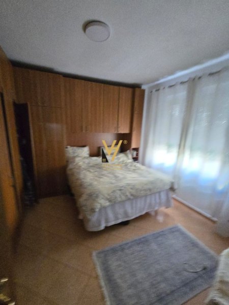 Tirane, shitet apartament 2+1+Ballkon Kati 2, 91 m² 250.000 € (KOMUNA E PARISIT)