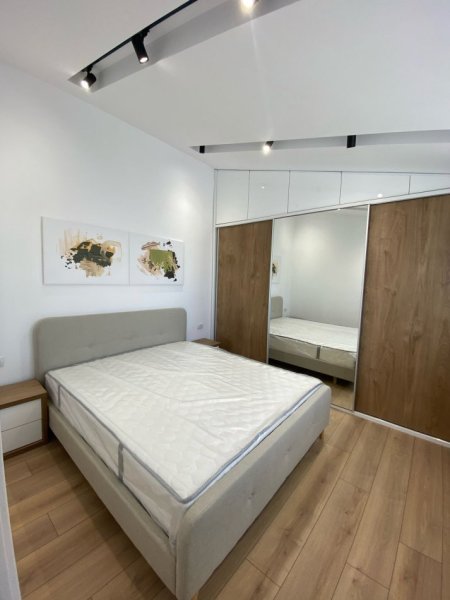 Tirane, shitet apartament 1+1+Ballkon Kati 8, 53 m² 89.000 € (Don Bosko)