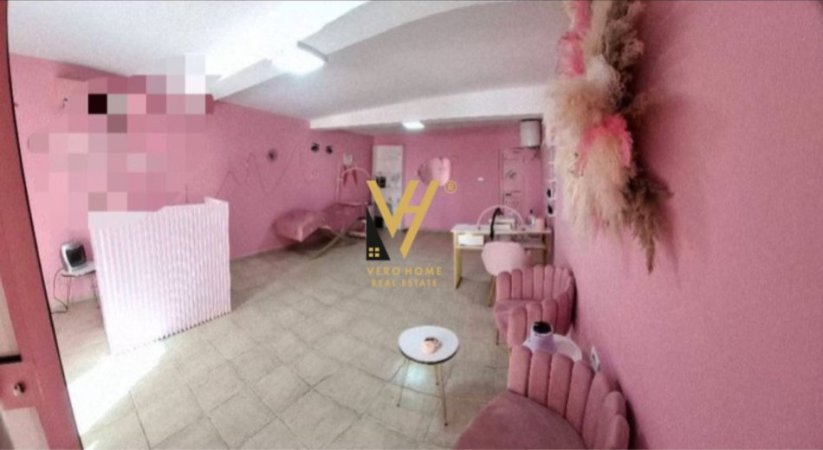 Tirane, jepet me qera dyqan Kati 0, 35 m² 350 € (MYSLYM SHYRI)