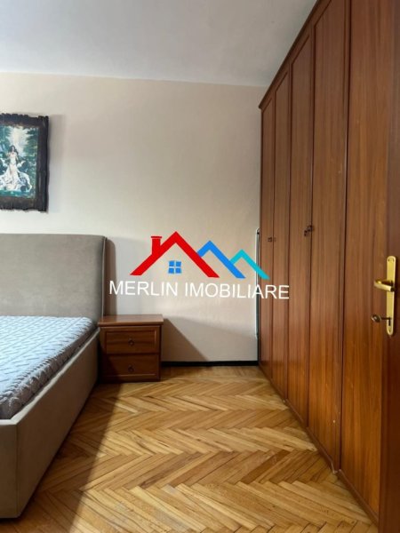 Tirane, jepet me qera apartament 2+1 Kati 3, 80 m² 700 € (RRUGA MYSLYM SHYRI)