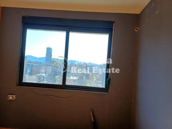 Tirane, jepet me qera apartament 1+1 , 60 m² 250 € (Astir)