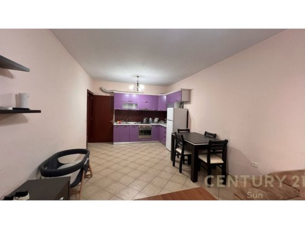 Tirane, jepet me qera apartament 1+1 Kati 2, 80 m² 400 € (Astir)