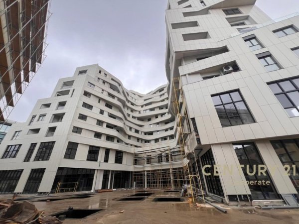 Tirane, jepet me qera ambjent biznesi Kati 1, 36 m² 640 € (Vasil shanto)
