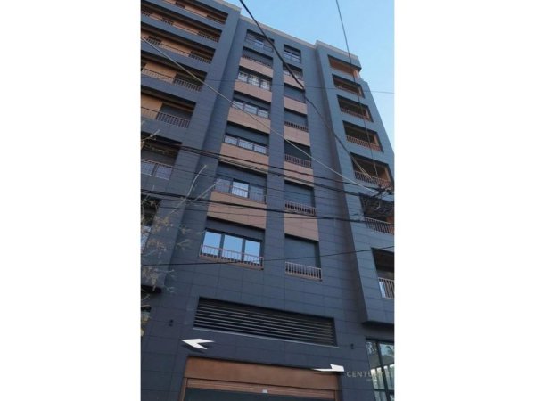 Tirane, jepet me qera apartament 1+1 Kati 1, 60 m² 450 € (Tefta Tashko)