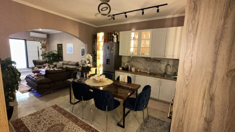 Tirane, shes shtepi 1 Katshe Kati 1, 185 m² 250.000 € (vasil shanto)