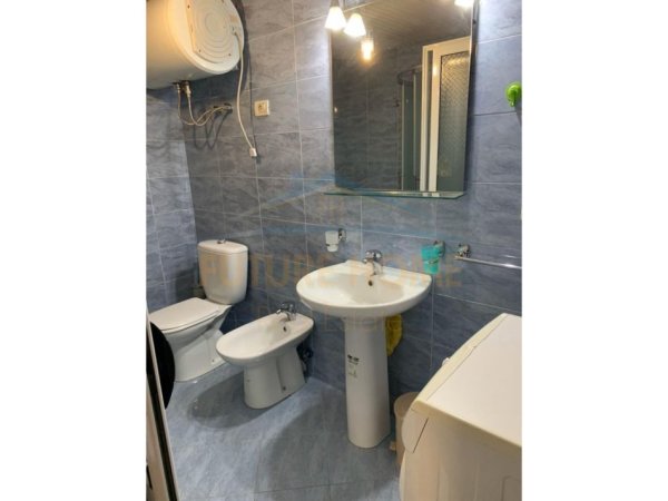 Tirane, jepet me qera apartament 2+1 Kati 6, 90 m² 350 € 