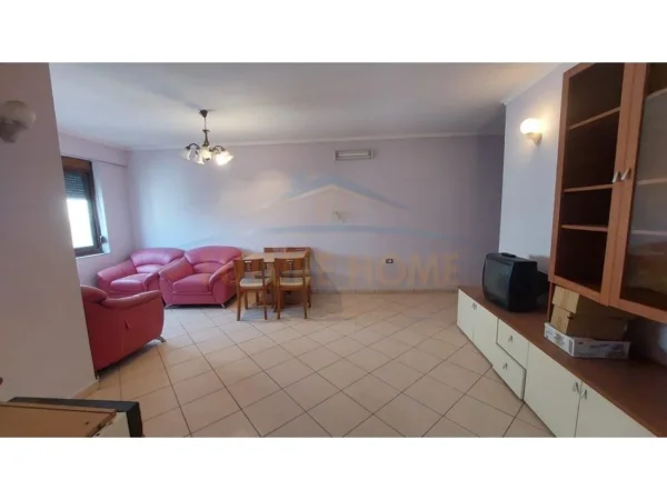 Durres, shitet apartament 2+1 Kati 3, 92 m² 80.000 € (Golem,Durres)