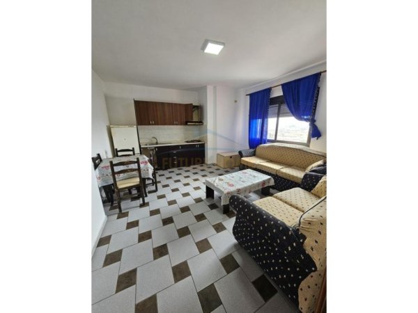 Tirane, jepet me qera 1+1 Kati 5, 52 m² 250 € (Mbrapa Galaktikut , Durres.)