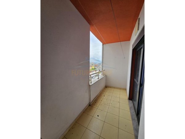 Tirane, jepet me qera 1+1 Kati 5, 52 m² 250 € (Mbrapa Galaktikut , Durres.)