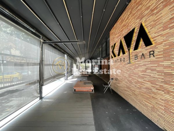 Tirane, jepet me qera ambjent biznesi Kati 0, 321 m² 4.000 € (21 Dhjetori-Rruga Mihal Ciko)
