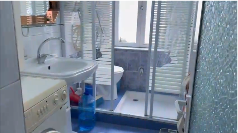 Tirane, jepet me qera apartament 2+1 Kati 4, 81 m² 460 € 
