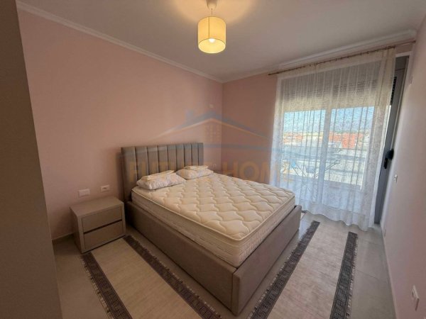 Tirane, jepet me qera apartament 2+1 Kati 2, 100 m² 500 € (Rruga Indrustiale)