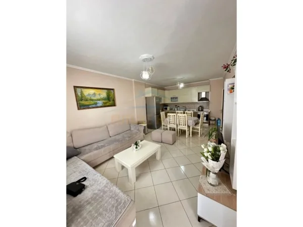 Tirane, jepet me qera apartament 2+1 Kati 2, 100 m² 138.000 € (Unaza e re)