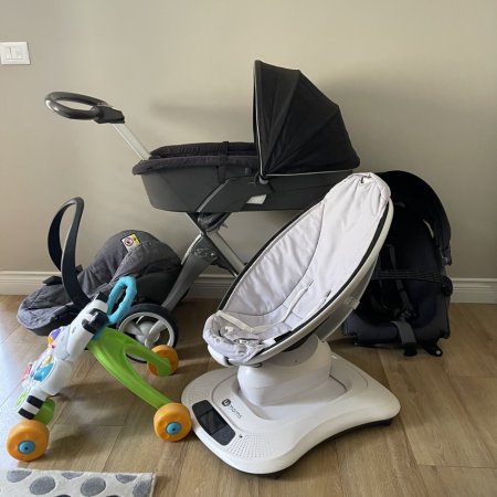 Tirane, shes Karroc Stokke + Relax 4 Moms 260€
