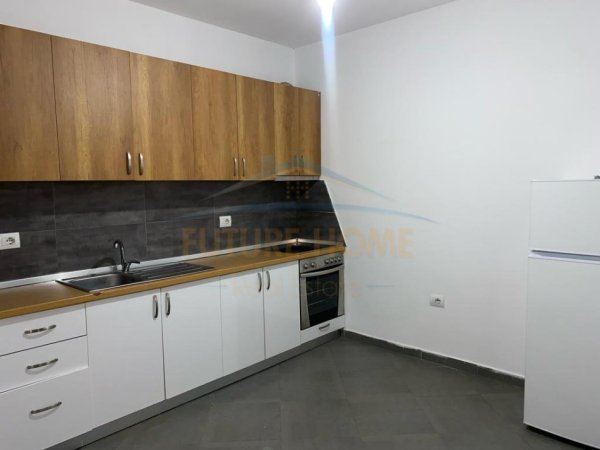 Tirane, jepet me qera apartament 2+1 Kati 2, 110 m² 350 € (Fresk, Tirane)