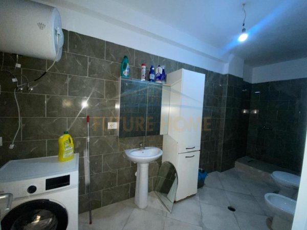 Tirane, jepet me qera apartament 2+1 Kati 2, 110 m² 350 € (Fresk, Tirane)