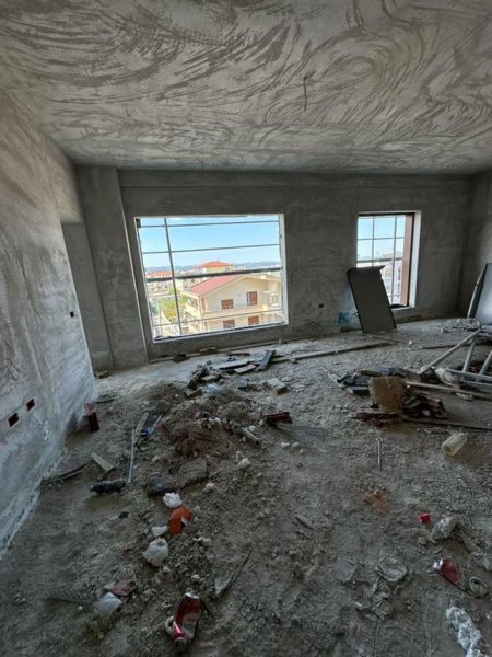 Tirane, shes apartament 2+1+Ballkon Kati 2, 105 m² (Jordan Misja Tirane)
