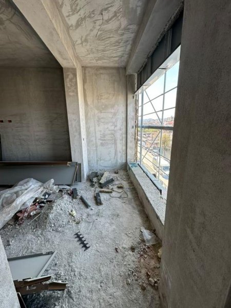 Tirane, shes apartament 2+1+Ballkon Kati 2, 105 m² (Jordan Misja Tirane)