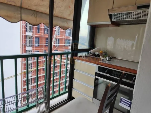 Tirane, jepet me qera 2+1 Kati 7, 84 m² 550 € (Rruga 5 Maji)