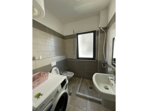 Tirane, jepet me qera apartament 2+1 Kati 1, 75 m² 750 € (Don Bosko,Tirane)