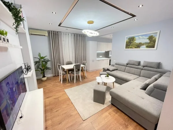 Tirane, jepet me qera apartament 2+1 Kati 2, 100 m² 690 € (rruga frosina plaku)