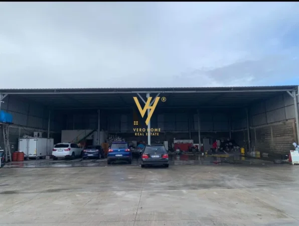 Tirane, jepet me qera ambjent biznesi Kati 0, 275 m² 800 € (KAMEZ)