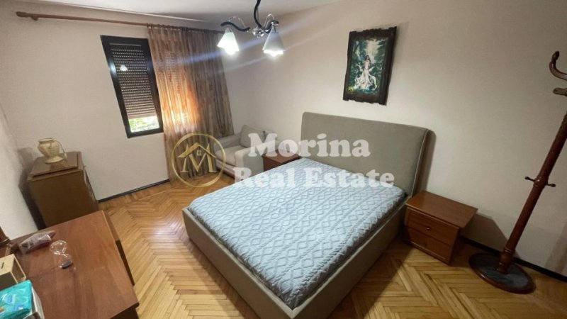 Tirane, jepet me qera apartament 2+1 Kati 3, 80 m² 700 € (Myslym Shyri)