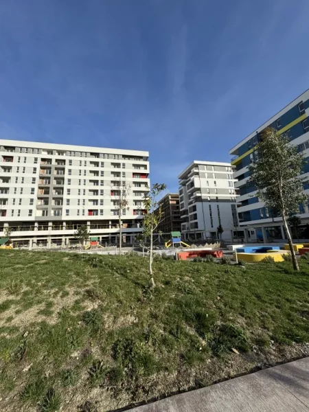 Tirane, shitet apartament 2+1 Kati 3, 92 m² 79.900 € (Gryka kacanikut)