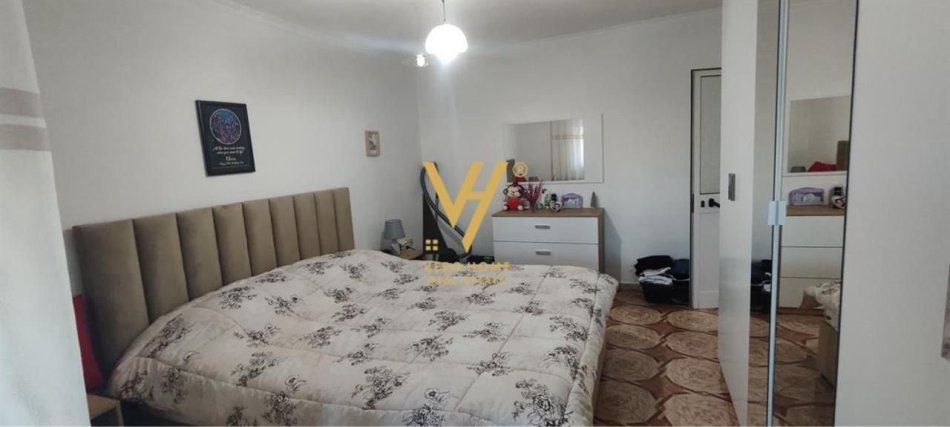 Tirane, jepet me qera apartament 2+1+Ballkon Kati 5, 75 m² 135.000 € (BRRYLI)