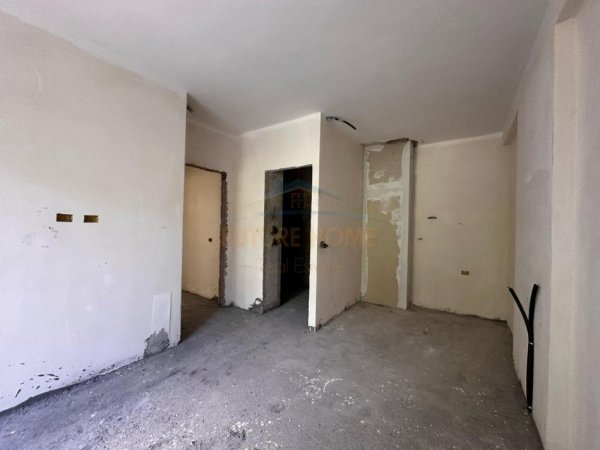 Tirane, shitet apartament 2+1 Kati 5, 130 m² 221.000 € (Rruga e Elbasanit)