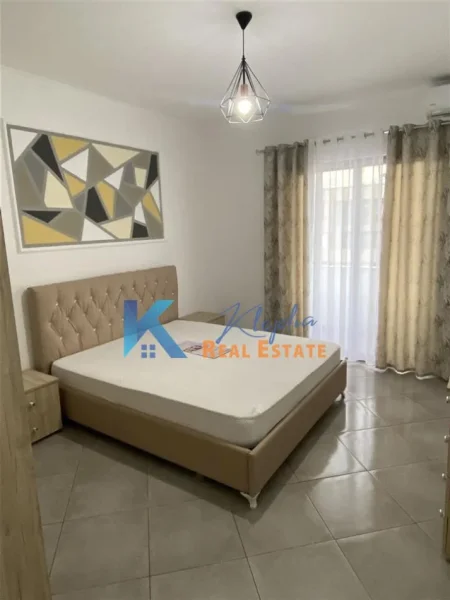 Tirane, jap me qera apartament 1+1+Ballkon Kati 8, 68 m² (Astir, afer Nela 5)