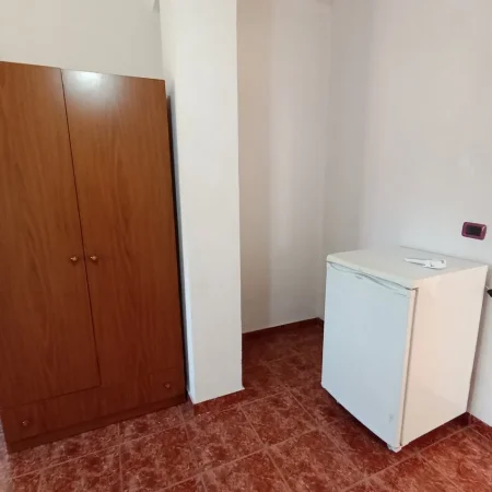 Vlore, garsonier 4 heronjte